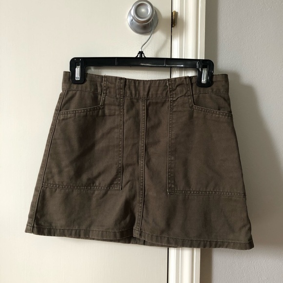 Forever 21 Dresses & Skirts - Olive green skirt